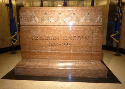 2016_Lincolns_tomb